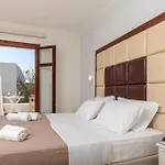 Aparthotel Ii 4*