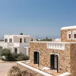 Ii Apart Otel 4*