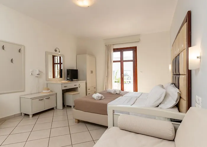 Aparthotel Ii Plaka (Naxos)